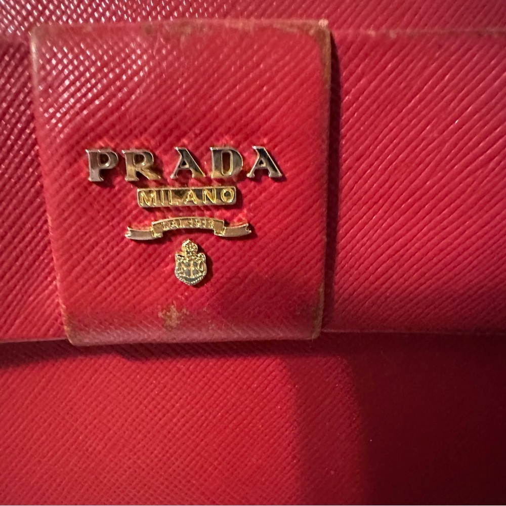 Fair Condition Prada wallet orangey/redish needs some work - Picture 10 of 14